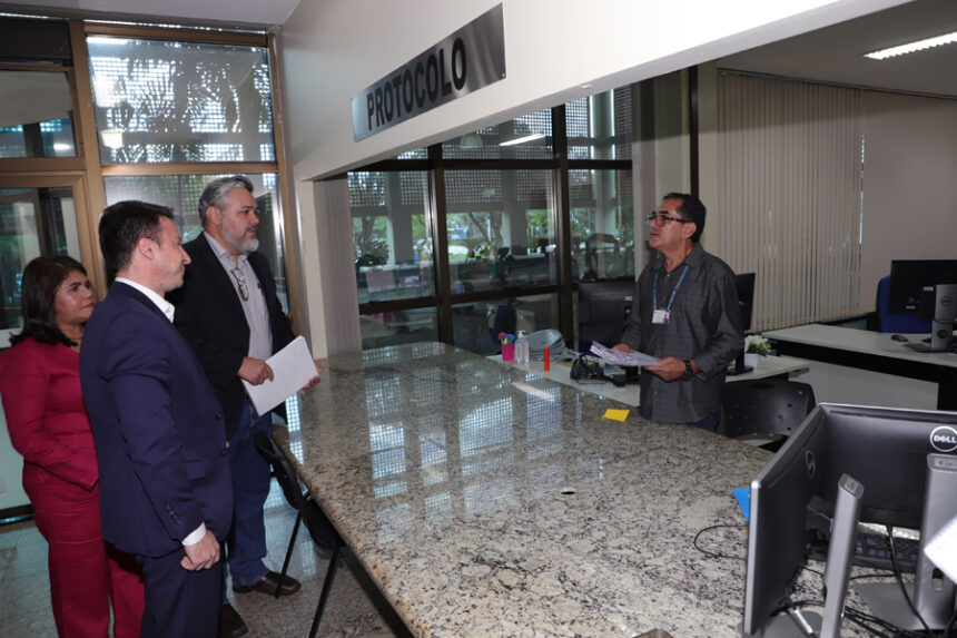 Controladoria-Geral do Estado entrega ao TCETO prestação de contas de 82 Ordenadores de Despesas