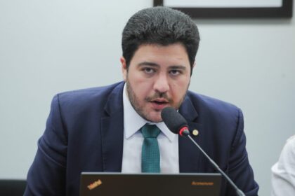 Projeto cria programa nacional de letramento digital para pessoas idosas