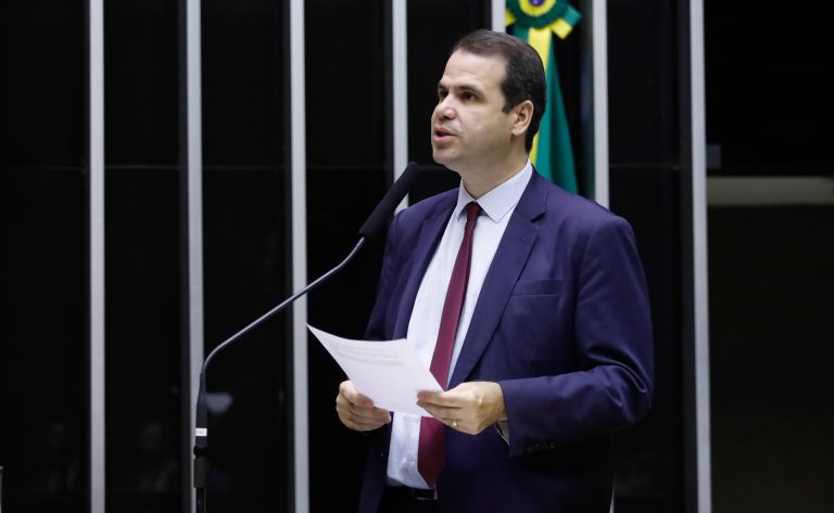 Projeto inclui violência processual na Lei Maria da Penha