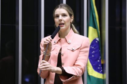 Projeto assegura transferência para universitário obrigado a mudar de cidade por tratamento de câncer