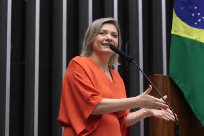 Projeto tira alimentação escolar dos limites previstos no arcabouço fiscal