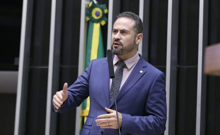Projeto cria certificação para médico intercambista do Projeto Mais Médico