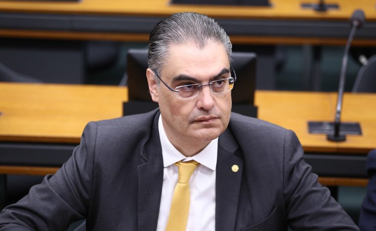 Lafayette de Andrada é eleito presidente da Comissão de Desenvolvimento Econômico