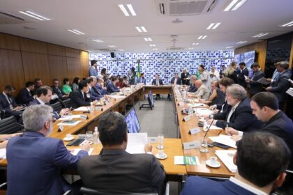Líderes decidem votar projetos da bancada feminina e penas mais rigorosas para crimes contra agentes da Justiça