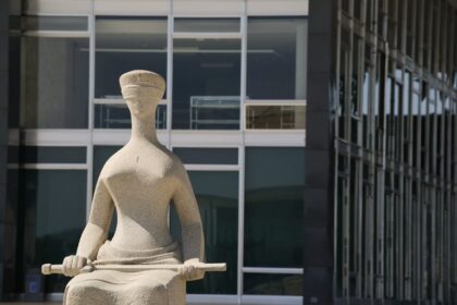Deputados divergem sobre aceitação da denúncia contra Bolsonaro pela 1ª Turma do STF