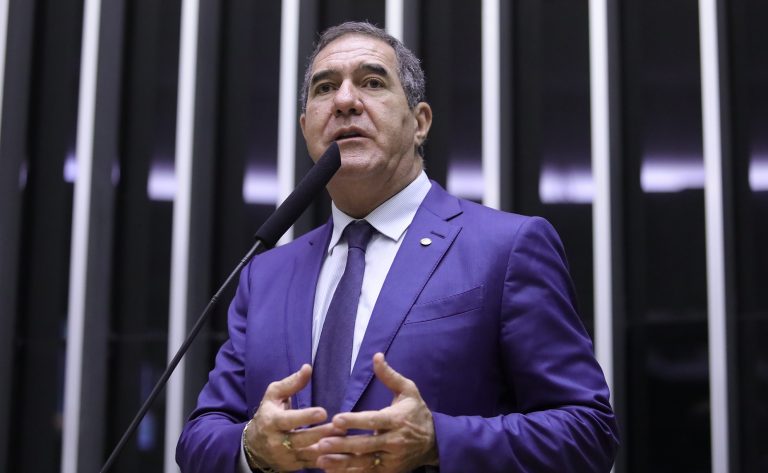Comissão aprova multa para cobrança de tarifa bancária de organizações sociais