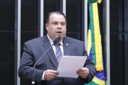 Comissão do Esporte aprova proibição de propaganda de serviços sexuais nos estádios