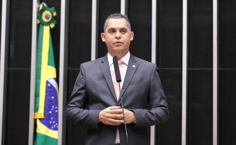 Projeto estende prazo para município aprovar plano de mobilidade urbana