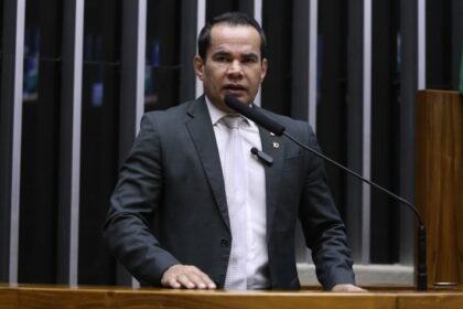 Proposta libera saque do FGTS para compra de máquinas agrícolas
