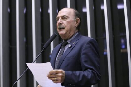 Comissão debate falta de dados sobre crianças traqueostomizadas no Brasil