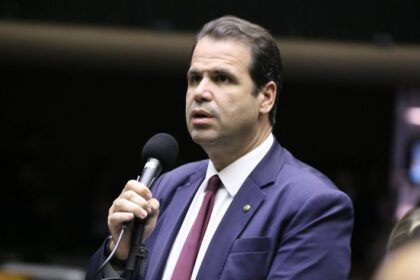 Comissão aprova projeto que amplia acessibilidade em espaços culturais e esportivos