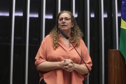Câmara aprova projeto sobre repasses da Lei Aldir Blanc para estados e municípios