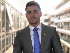Projeto prevê castração química para quem praticar o crime de zoofilia