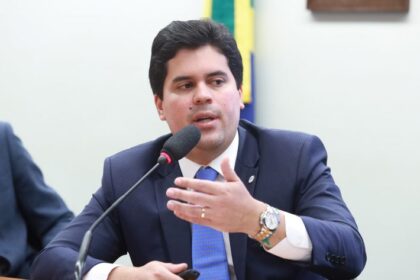 Comissão debate políticas públicas com ministro do Esporte