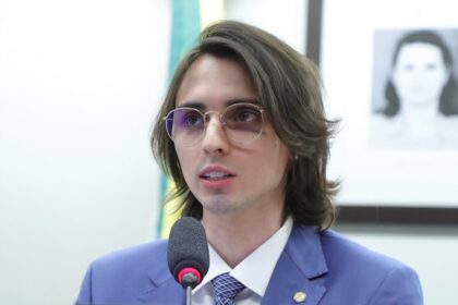 Comissão aprova prioridade para estudantes com deficiência no acesso a próteses