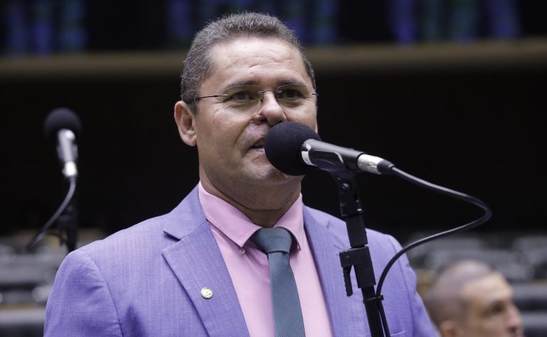 Comissão aprova projeto que prioriza agricultura familiar em eventos climáticos extremos