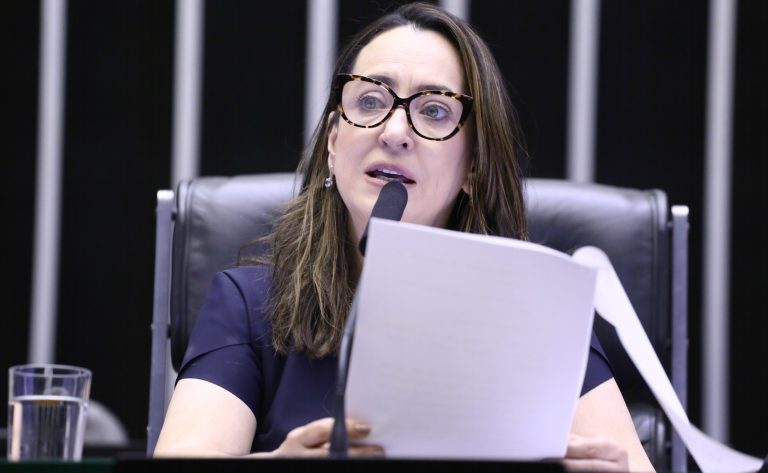 Projeto disciplina o fornecimento de medicamentos fora da lista do SUS