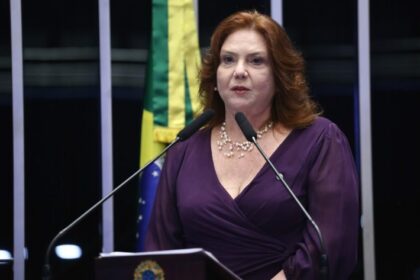 Projeto inclui cirurgia plástica facial entre as atividades privativas do médico