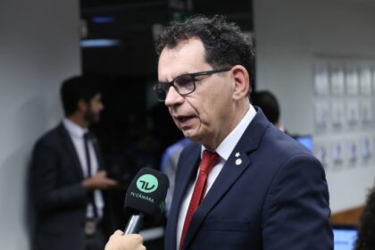 Comissão discute liberdade de imprensa e violência contra jornalistas