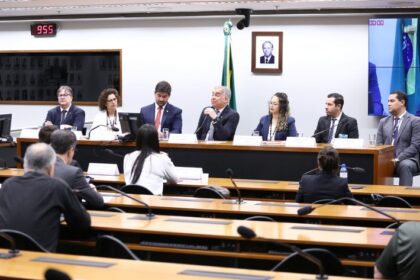Em reunião na Câmara, participantes sugerem melhorias para o programa Minha Casa, Minha Vida