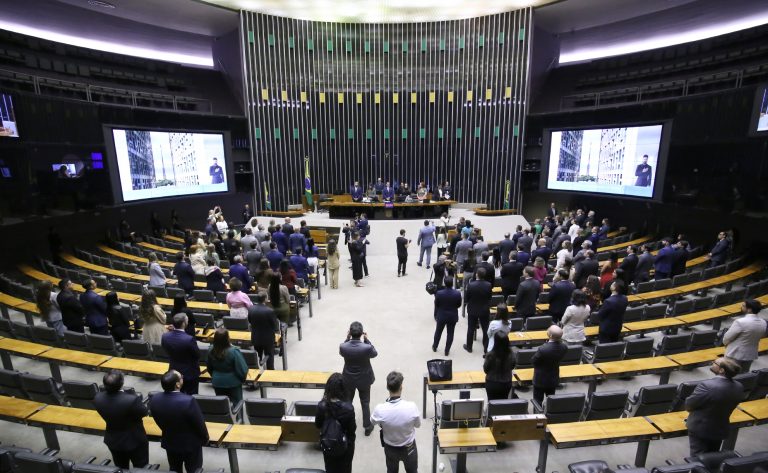 Defensores públicos pedem mais investimento para que Justiça gratuita alcance todo o País