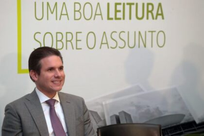Motta afirma que revista jurídica da Câmara vai ajudar na promoção da estabilidade institucional do País