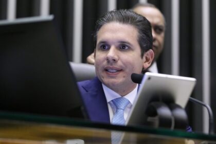Motta anuncia criação de grupo de trabalho para discutir reforma administrativa