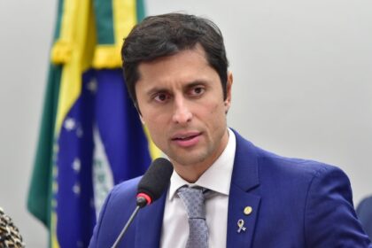 Comissão aprova dedução no IR para quem doar a instituições que atendam pessoas com deficiência maiores de 18 anos