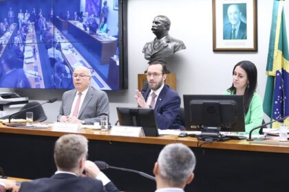 Ministro defende asilo diplomático a ex-primeira dama do Peru por “razões humanitárias”