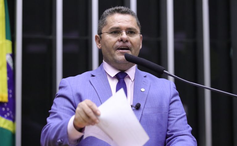 Comissão aprova medidas de incentivo ao setor cacaueiro brasileiro