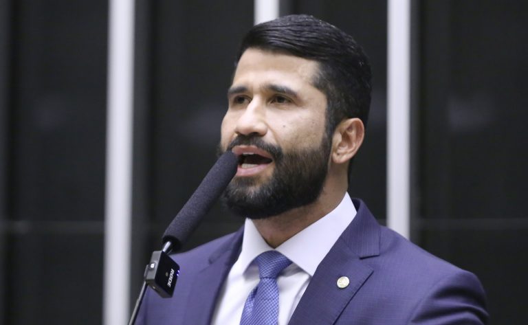 Comissão aprova restabelecimento de itens vetados em Lei Orgânica das Polícias Civis