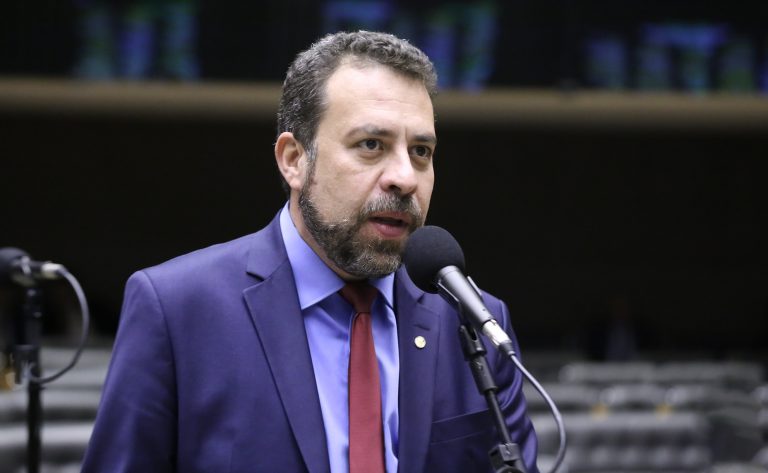 Comissão aprova obrigatoriedade de condomínios detalharem receitas e despesas
