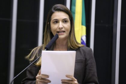 Projeto suspende decreto do governo sobre alimentação saudável nas escolas