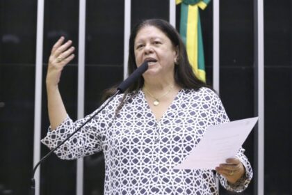 Comissão de Constituição e Justiça aprova garantia de sigilo a pessoas com HTLV