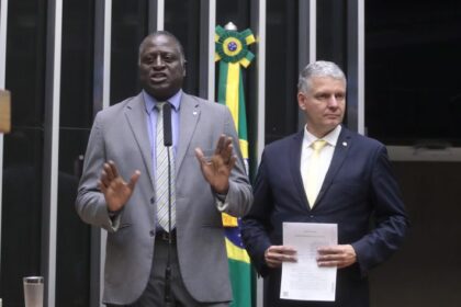 Câmara aprova projeto que aumenta pena para abandono de idoso ou pessoa com deficiência