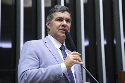 Projeto exclui gratificações de convênios entre estados e municípios do limite de gasto com pessoal
