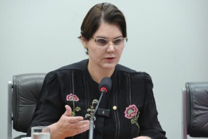 Comissão rejeita projeto que proíbe marcação de animais com ferro quente