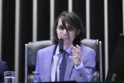 Projeto prevê incentivo fiscal a município com lei atualizada sobre 5G