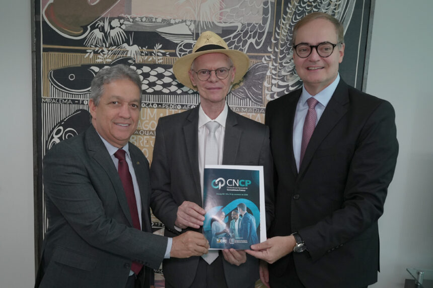 TCETO recebe a visita do presidente e vice-presidente do Conselho Federal de Contabilidade
