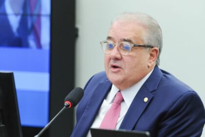 Comissão aprova projeto que protege microempreendedor com regras do código do consumidor