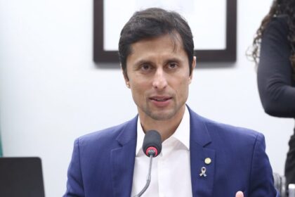 Comissão aprova isenção do Imposto de Renda para pessoas com deficiência e responsáveis legais