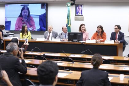 Participantes de seminário defendem que a primeira infância esteja no centro dos investimentos