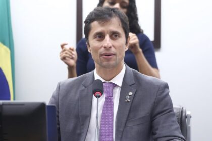 Comissão aprova passagem grátis ou com desconto para bebês e crianças