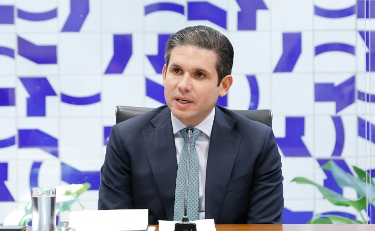 Motta afirma que não há definição sobre o projeto da anistia